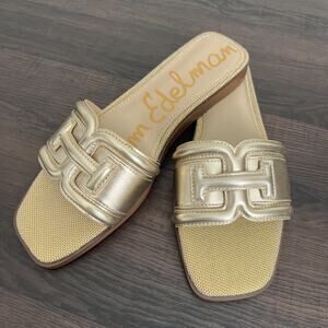 Sam Edelman Gold Leather Irina Logo Emblem Strap Slide Sandals Sz 7.5 Beach